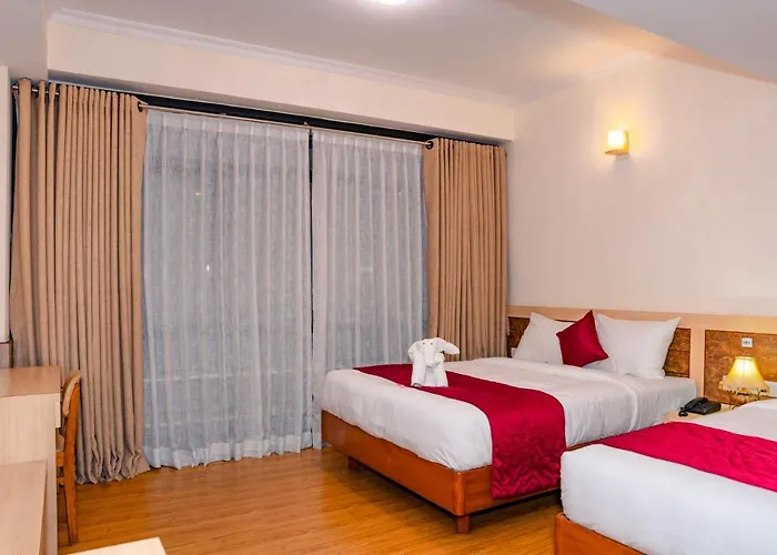 Hotel Drishya