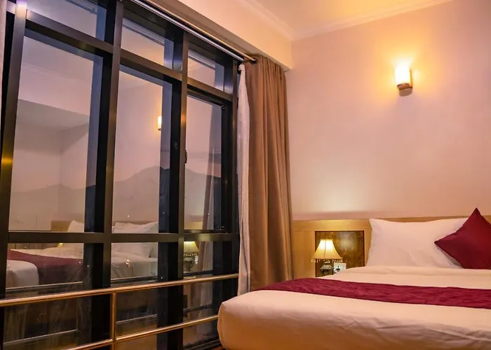 Drishya Hotel 3*